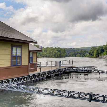 Updated Lake Taneycomo Condo With Screened Porch! Branson Exterior foto